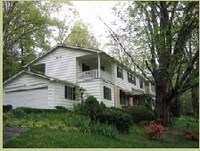 Building Photo - The Maples of Cullowhee Apartments in Cullowhee, North Carolina