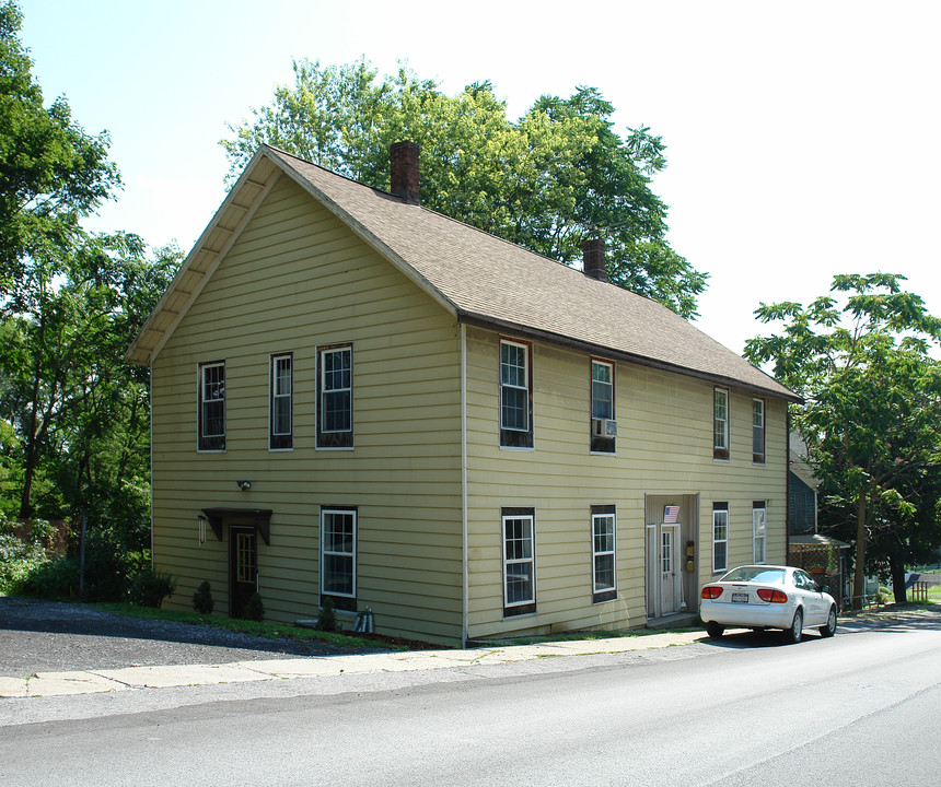 49 Mansion St in Coxsackie, NY - Building Photo