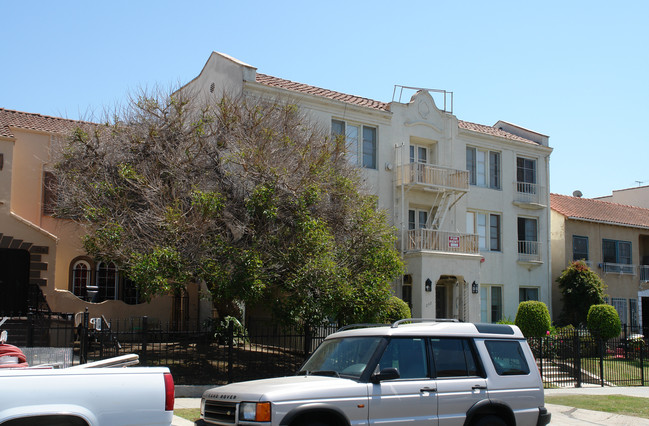 232 S Catalina St in Los Angeles, CA - Building Photo - Building Photo