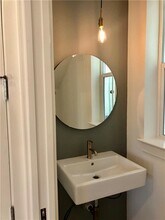 2624 Metcalfe Rd in Austin, TX - Building Photo - Building Photo