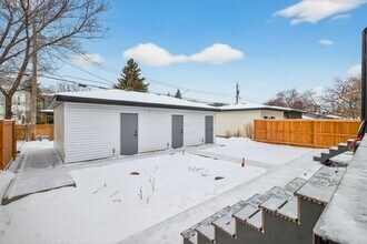 10920-10130 130 St NW in Edmonton, AB - Building Photo - Building Photo