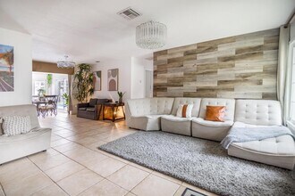 5187 2nd Rd in Greenacres, FL - Building Photo - Building Photo
