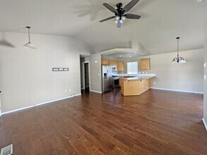 534 Seasons Ct in Nampa, ID - Building Photo - Building Photo