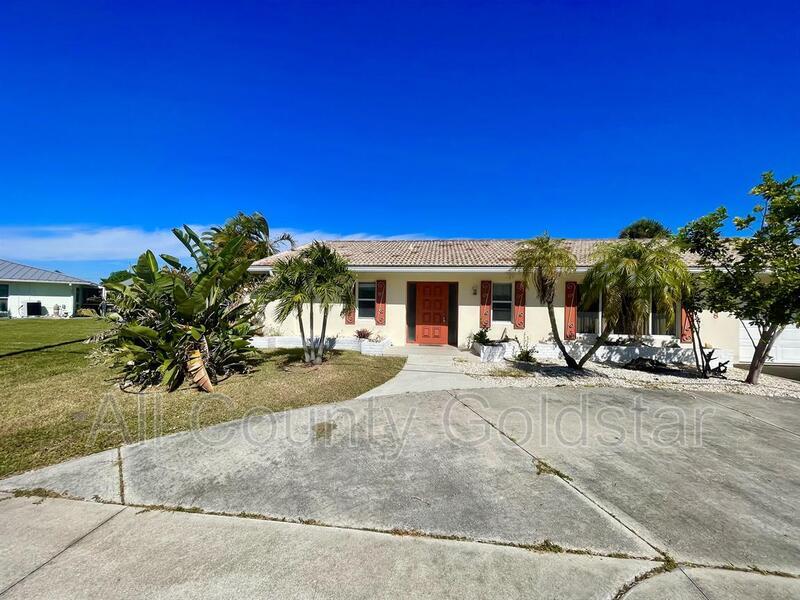 1348 Aqui Esta Dr in Punta Gorda, FL - Building Photo