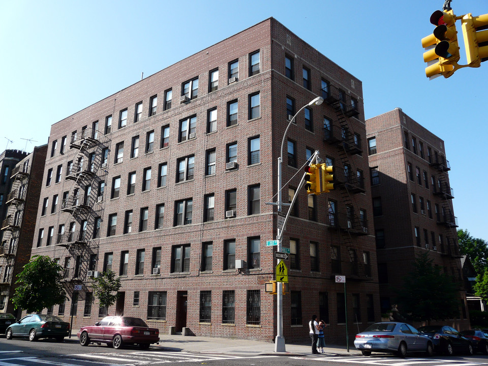 3232 Hull Ave in Bronx, NY - Foto de edificio