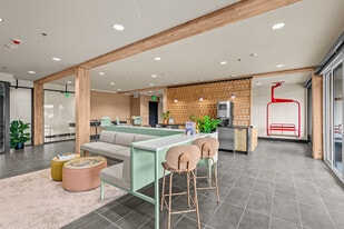 Terava in Bend, OR - Building Photo