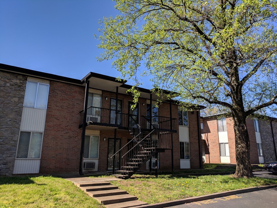 2601 Hillsboro Pike, Unit B12 in Nashville, TN - Building Photo