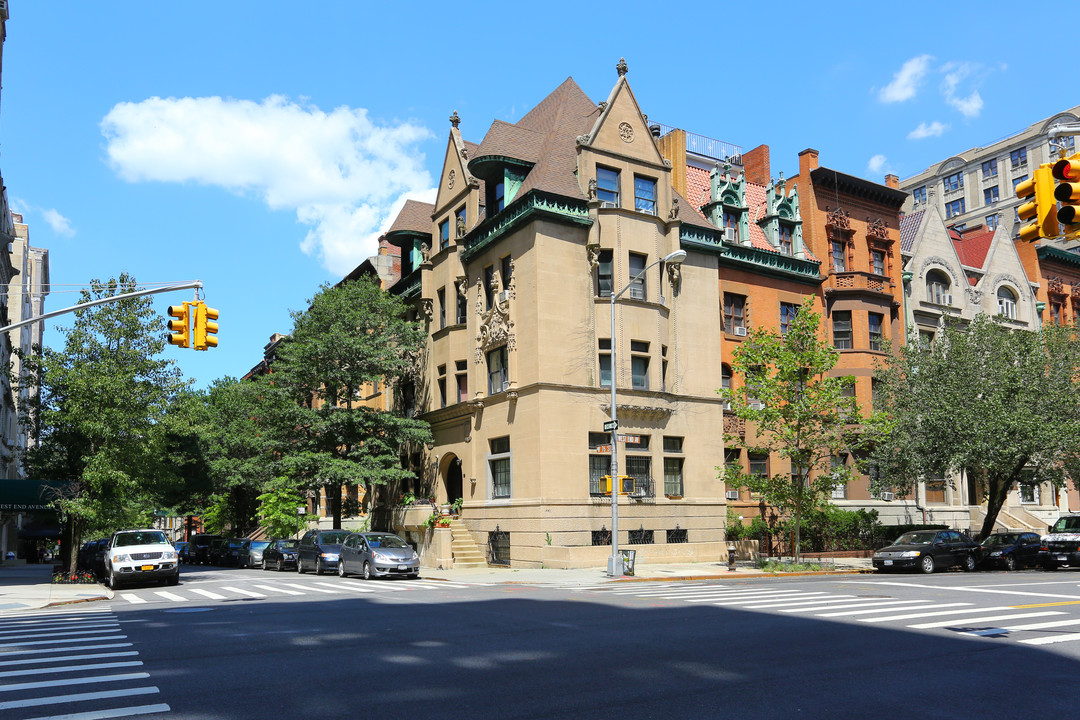 341 West End Ave in New York, NY - Building Photo