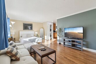 609 Carlsbad St in Spring Valley, CA - Building Photo - Building Photo