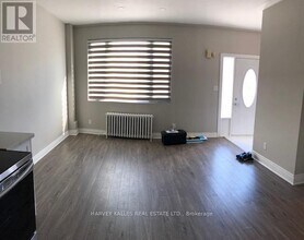 647-647 Vaughan Rd in Toronto, ON - Building Photo - Building Photo