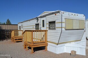 2185 W Ohio St in Apache Junction, AZ - Building Photo