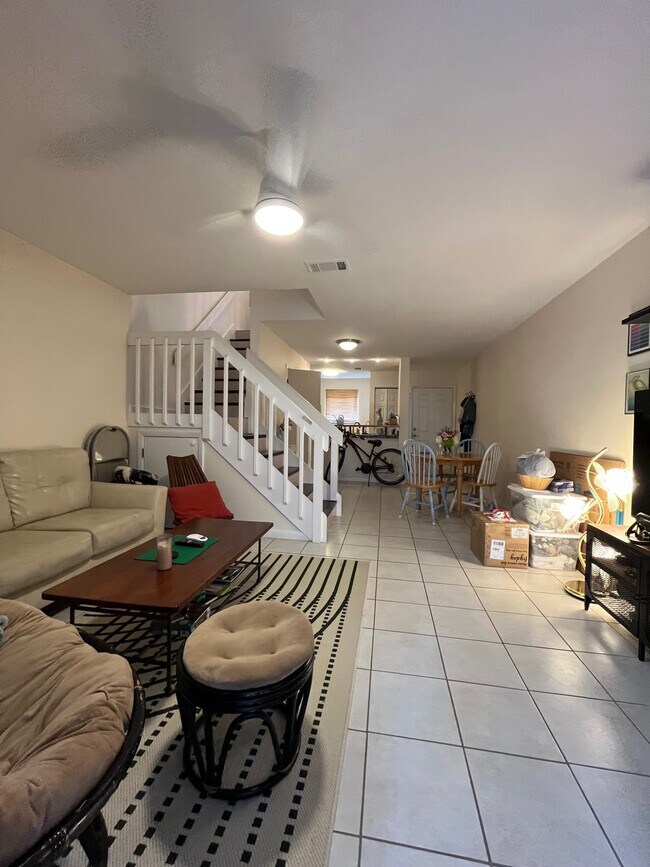 2206 SW 39 Dr in Gainesville, FL - Building Photo - Building Photo