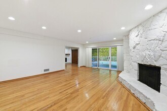 1008 Westholme Ave in Los Angeles, CA - Building Photo - Building Photo