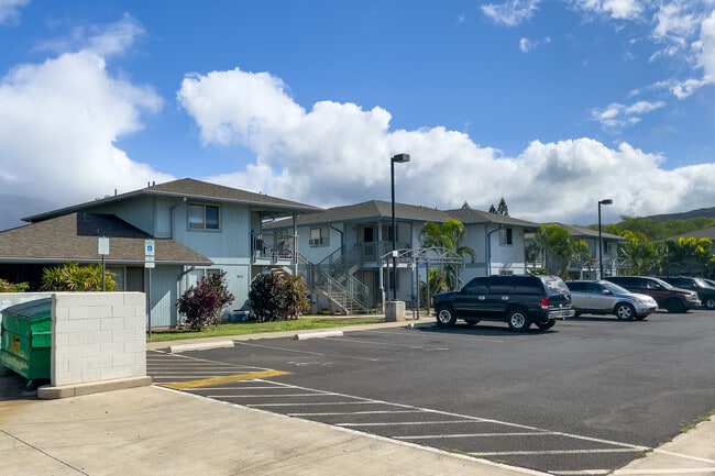 Sea Winds in Waianae, HI - Building Photo - Building Photo