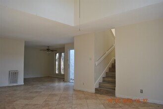 4382 Wildacres Dr in Houston, TX - Building Photo - Building Photo