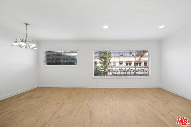 133 N Swall Dr in Beverly Hills, CA - Building Photo - Building Photo