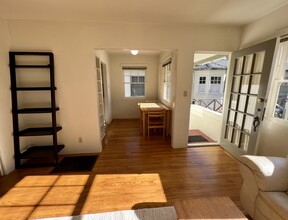 1750 Allston Way in Berkeley, CA - Foto de edificio - Building Photo