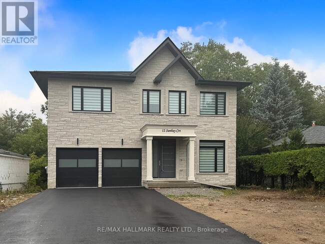 property at 12 Sunbay Ct
