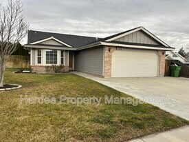 2254 N Zircon Ave in Meridian, ID - Building Photo