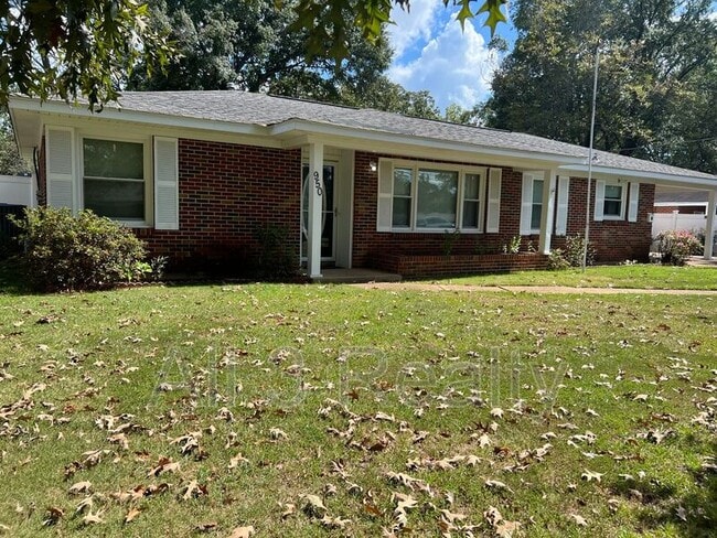 property at 950 Hillman St