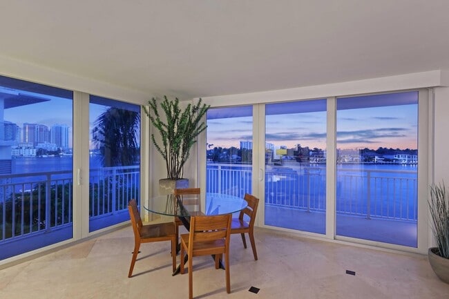 property at 511 Bayshore Dr