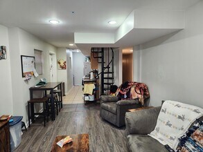 3728 N Wilton Ave in Chicago, IL - Building Photo - Building Photo