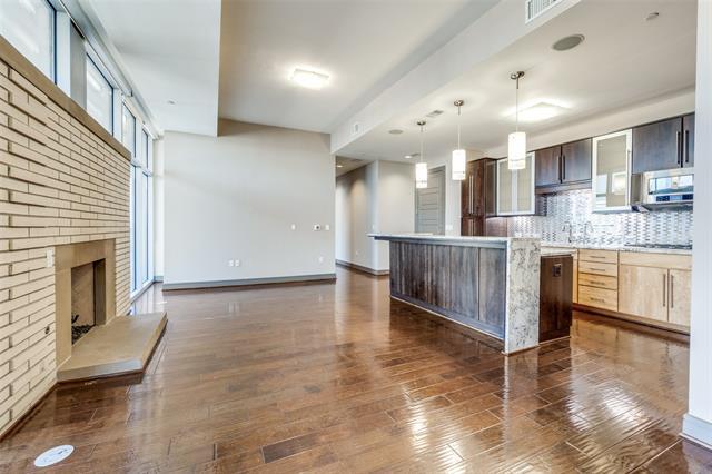 1700 Cedar Springs Rd in Dallas, TX - Building Photo