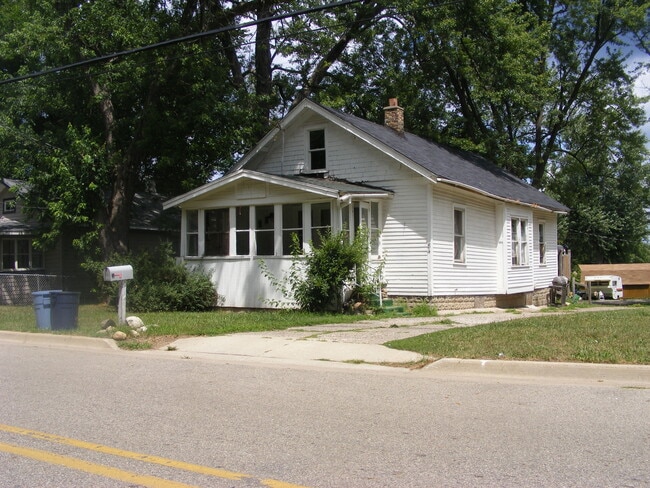 property at 84 Ave C