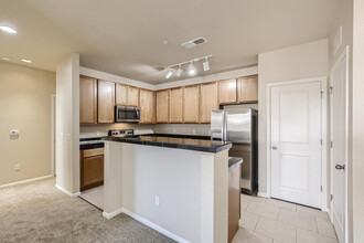 Maple Leaf Townhomes in Arvada, CO - Building Photo - Building Photo