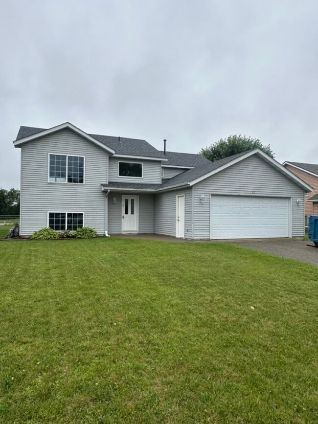 property at 12 6th Ave S