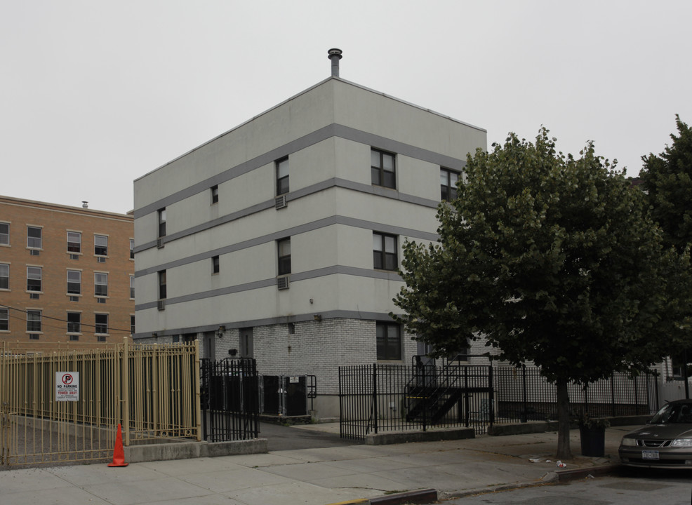 86 Sullivan St in Brooklyn, NY - Building Photo