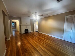 5966 Lewis St in Dallas, TX - Building Photo - Building Photo