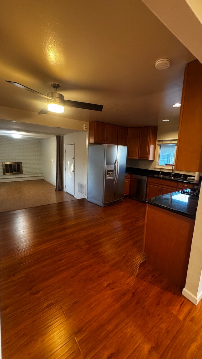 property at 41685 Gifford St