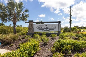 8525 Milestone Dr in Sarasota, FL - Building Photo - Building Photo