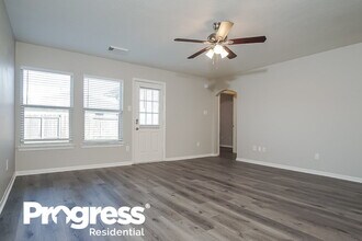 3943 Teal Vista Ct in Fresno, TX - Foto de edificio - Building Photo