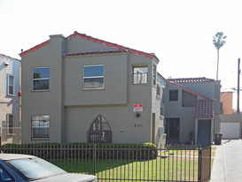 530 W 48th St in Los Angeles, CA - Building Photo