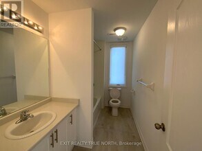 139 Marina Village Dr in Georgian Bay, ON - Building Photo - Building Photo