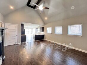 3214 SW Stonepoint Ave in Bentonville, AR - Building Photo - Building Photo