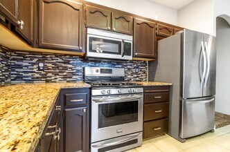 524 Mallard Ave in Lemoore, CA - Building Photo - Building Photo