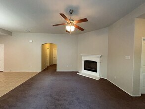 257 Allerton Ln in Lancaster, TX - Building Photo - Building Photo