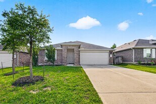 40347 Blossom Vly Ln in Magnolia, TX - Building Photo