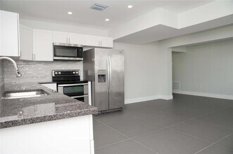 4051 N Ocean Dr in Fort Lauderdale, FL - Foto de edificio - Building Photo
