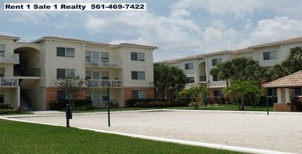9845 Baywinds Dr in West Palm Beach, FL - Building Photo - Building Photo