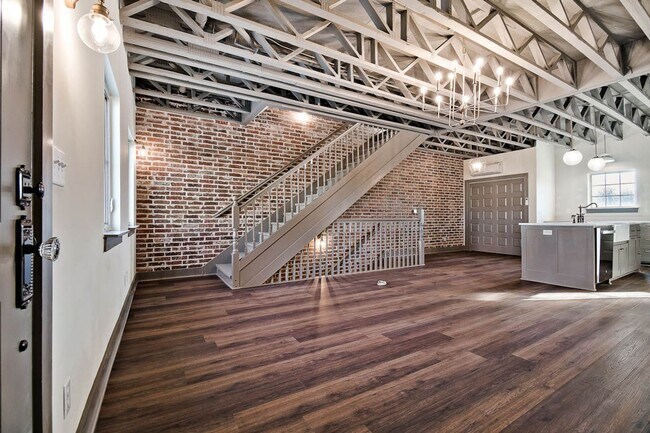 195 N Chicago Wy in Fayetteville, AR - Building Photo - Building Photo