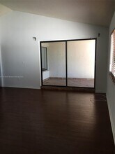 596 NE 199th Terrace in Miami, FL - Building Photo - Building Photo