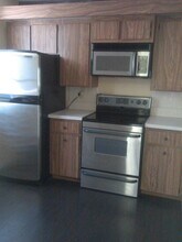 3650 Whitehall Dr in West Palm Beach, FL - Building Photo - Building Photo
