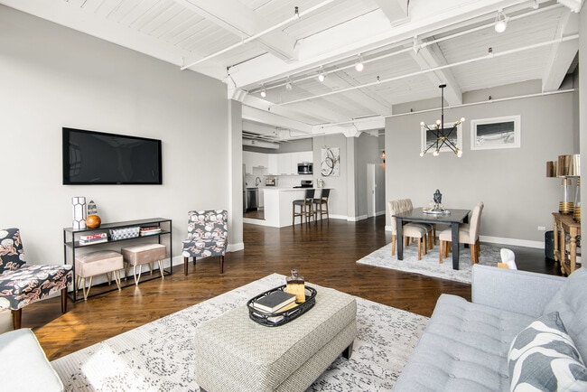 411 S Sangamon St in Chicago, IL - Building Photo - Building Photo