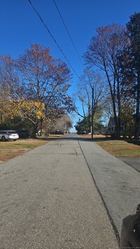 46 Maple Ave in Old Saybrook, CT - Building Photo - Building Photo