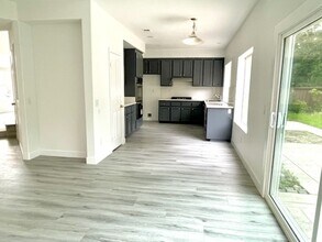 659 Rosita Ct in Chula Vista, CA - Foto de edificio - Building Photo