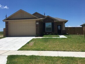 8037 Pavo Real St in Corpus Christi, TX - Building Photo - Building Photo